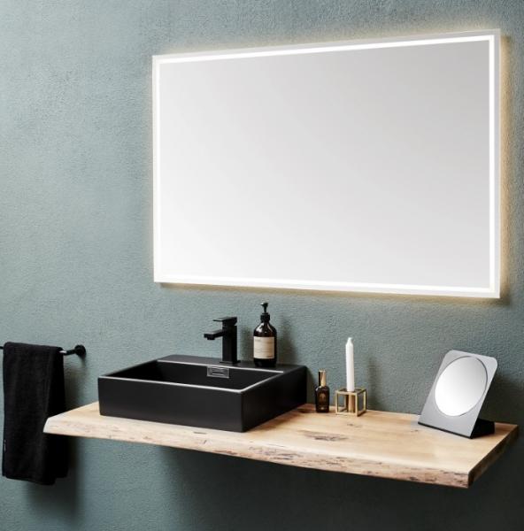 Luca firkantet spejl m/integreret LED lys, backlight og touch - 60 cm